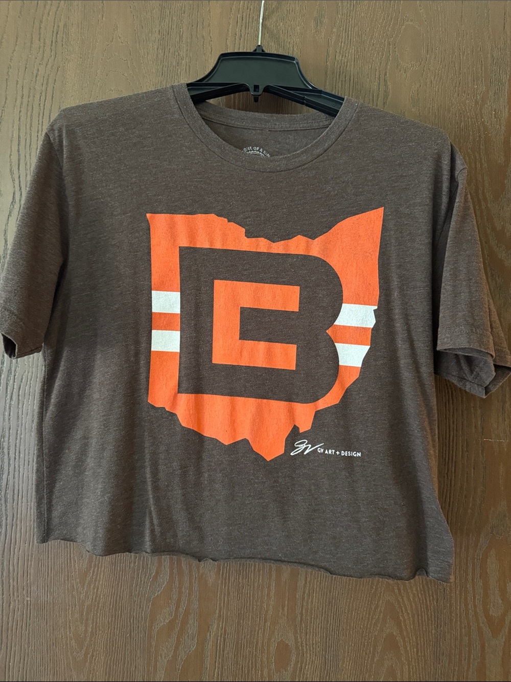 Cleveland Browns Short Sleeve Cropped Graphic Tee